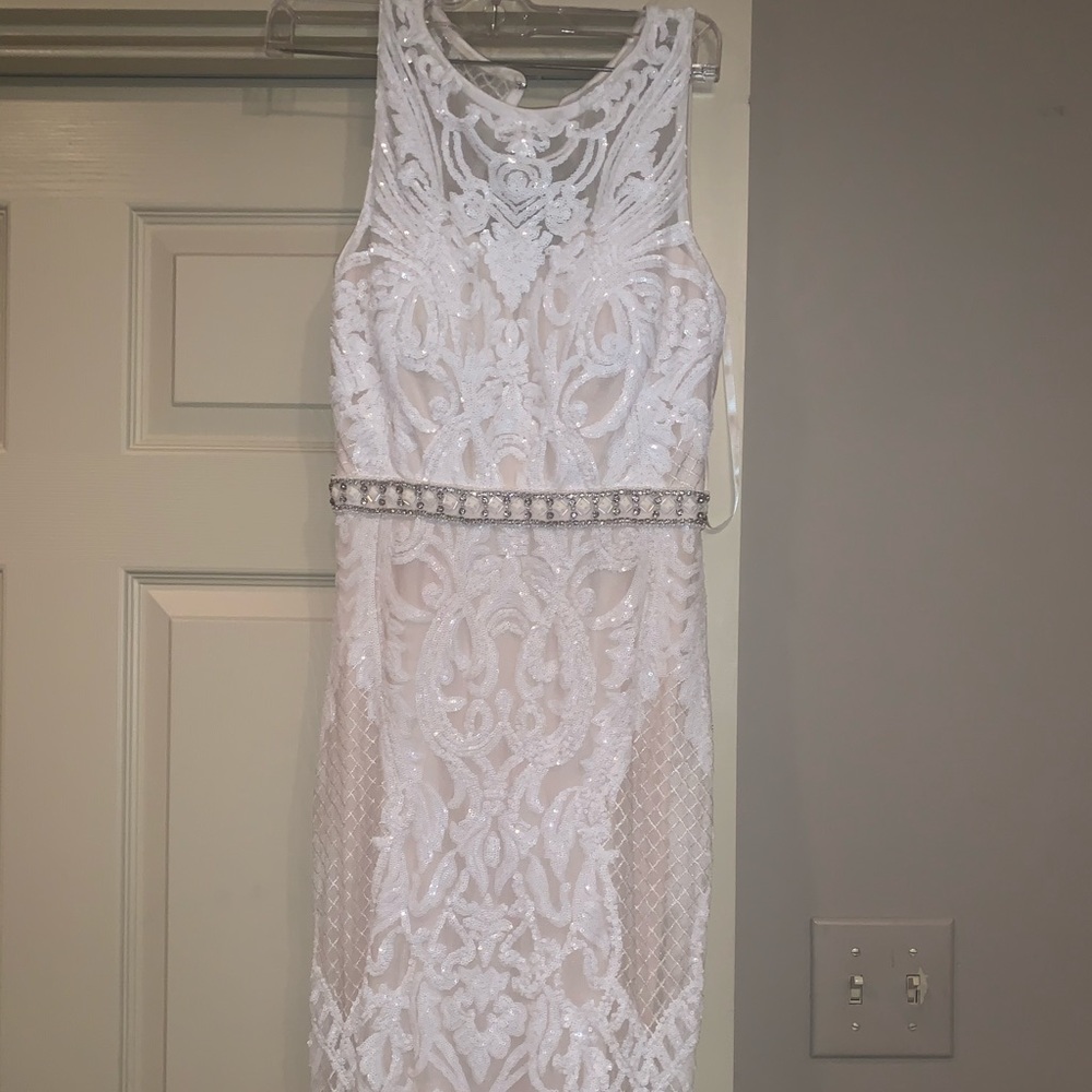 Prom / Pageant gown - Picture 5 of 11
